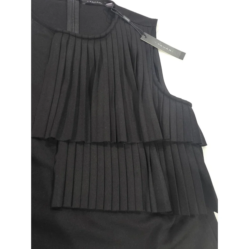 NWT Tahari Black Pleated Sleeveless Zipper Back Work Classic Statement‎ Top